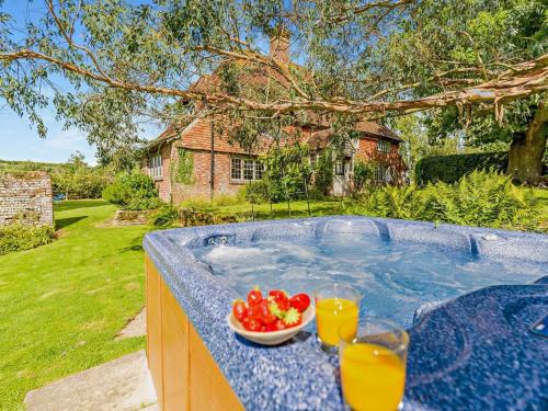Icklesham House | 4 Bed in Icklesham oc-bt067
