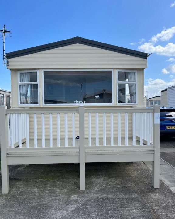 Towyn Resort | Chris’s caravan