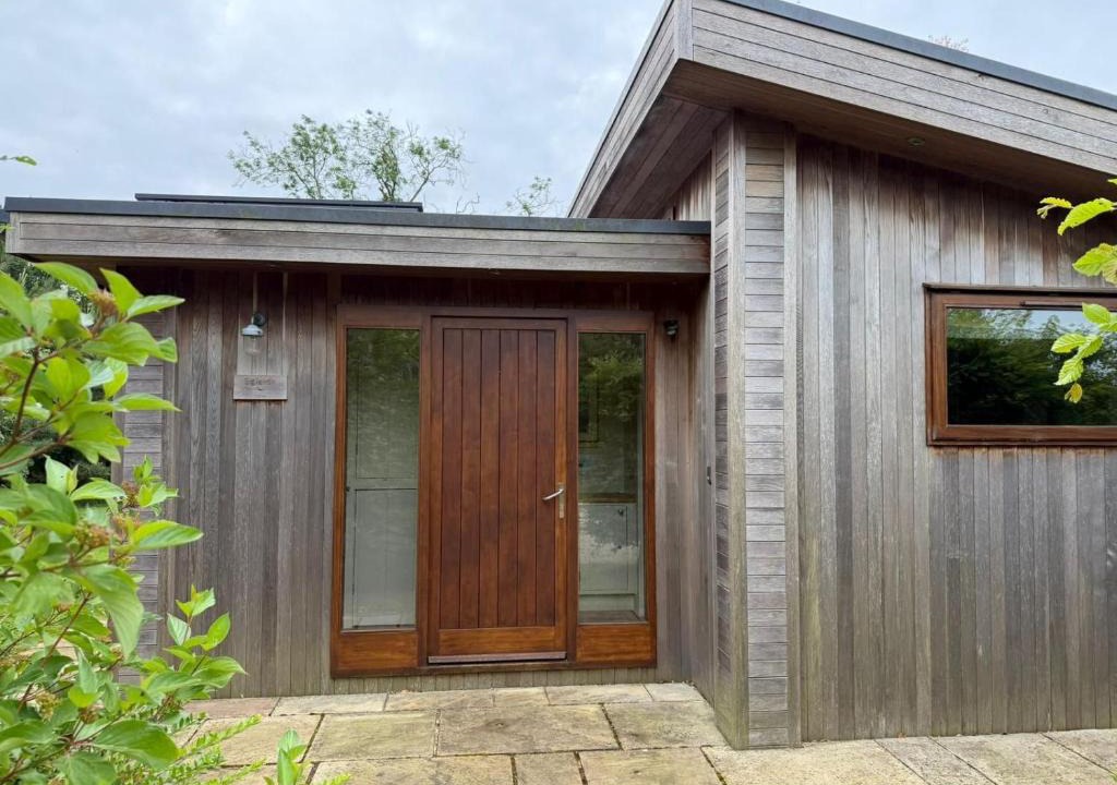 Barnsdale House | Egleton
