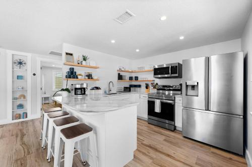 Laurel House | Poco Paradiso