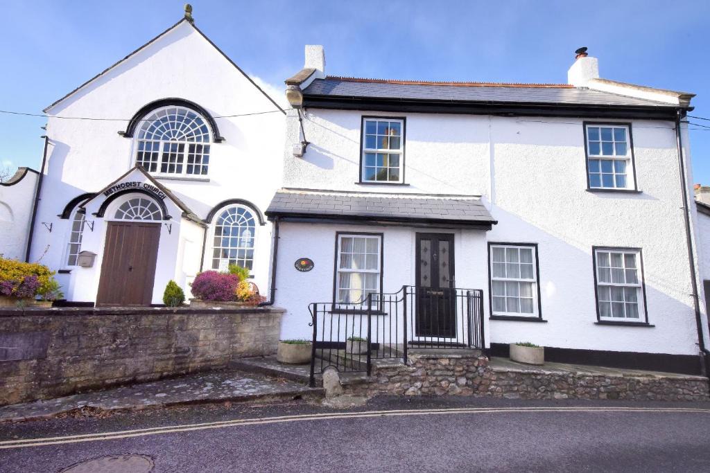 Colyton House | Sunnyside