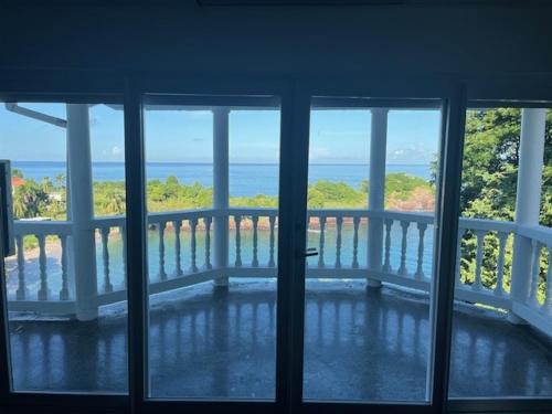 Castries Apartment | Sunset Bliss