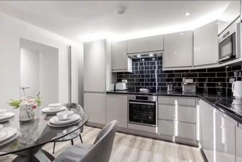 Hyde Apartment | Victoria Stay