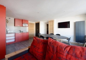 3rd floor, balcony, tv, ski locker, 73m², Montchavin La Plagne