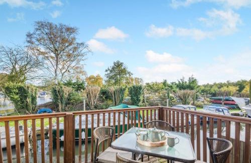 Smallburgh House | 2 Bed in Smallburgh oc-m33732