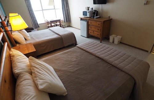 Apex Mountain Apartment | Apex Mountain Inn Suite 221-222 Condo