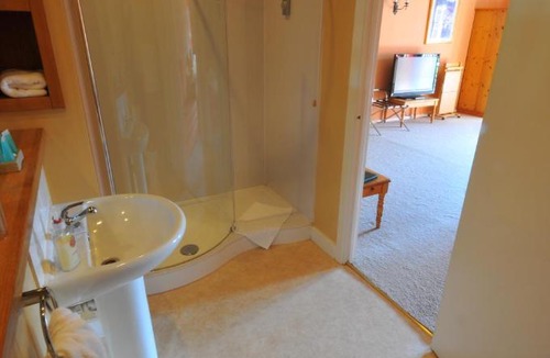 Alcester Hotel | Arrow Mill- Brunning and Price