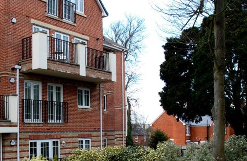 Basingstoke Apartment | Basingstoke Apartments - Westlands House, City Centre, Home-From-Home
