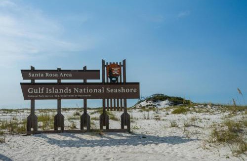 Navarre Beach House | Beachview 101- Beaches and MoonBeams
