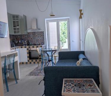 Lipari Historic Centre Apartment | Casa D'Amore Lipari