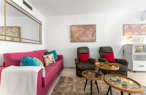 Las Lagunas Apartment | Chic Flat in Miraflores Beach