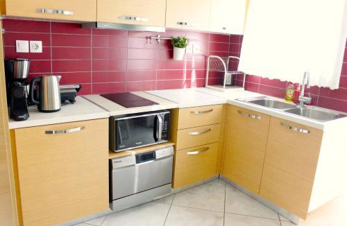 Exarhia Apartment | Cozy apartment with large terrace