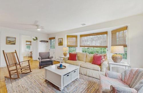 Edgartown House | Cozy Corner