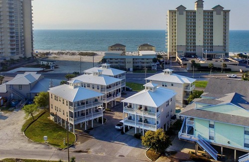 Gulf Shores House | Create Lasting Memories~Great Rates~Book Now for A GREAT GETAWAY!