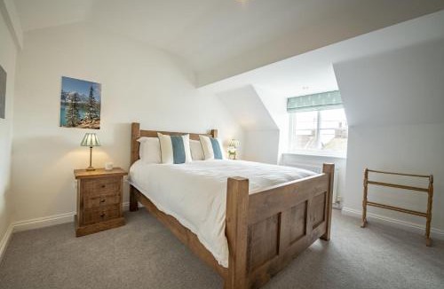 Ampleforth House | Fairview