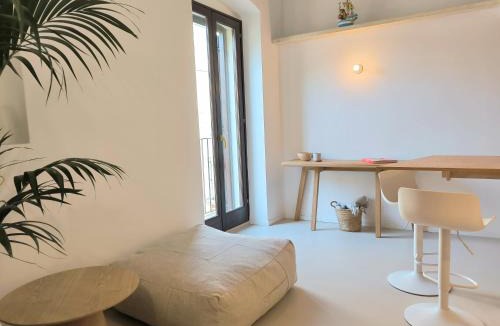 Old Town Apartment | Garitta Dodici