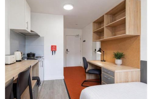 Birmingham City Centre Apartment | Globeworks by UTDM