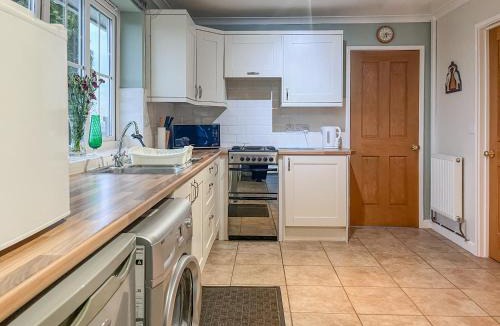 Porthyrhyd House | Heron's Lodge