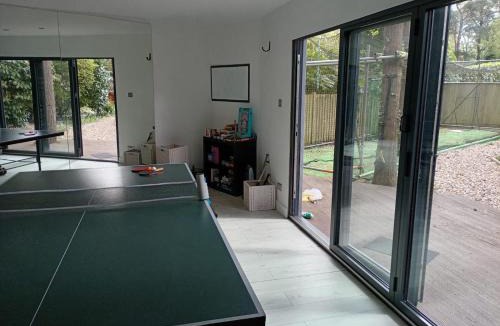 Ringwood House | Kiwi Pines forest retreat!
