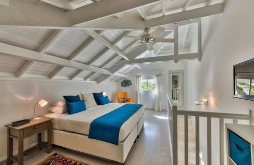 Nettle Bay Apartment | LA VIDA - Duplex on the beach
