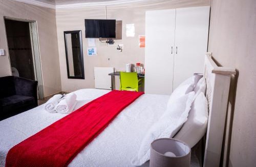 Lebowakgomo Hotel | Lempitse Lodge