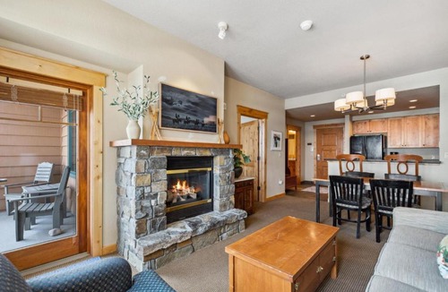 Whitefish House | Morning Eagle 207