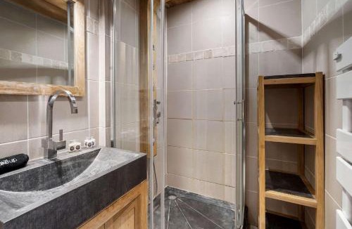 Val-Thorens Apartment | Mountain View Ski In Out Apartment