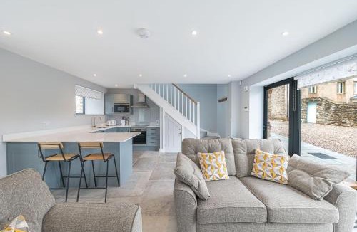 Ingleton House | No 1 The Coach House