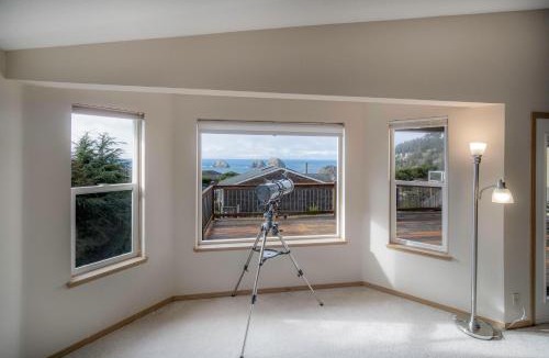 Oceanside House | Oceanside Vista