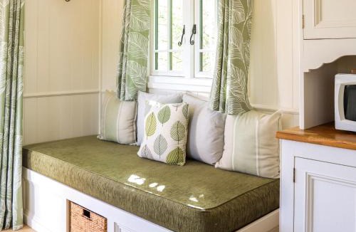 Clayton House | Romani Caravan 3