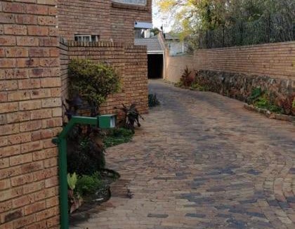 Pretoria Bed & Breakfast | Rosetoli