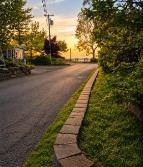 Pointe-du-Chene Bed & Breakfast | Shediac Beach Suite- Pointe du Chene Wharf and Parlee Beach