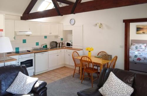 Shipton Gorge House | Sparrow