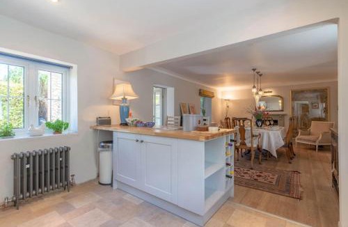 Langham House | Storm Cottage