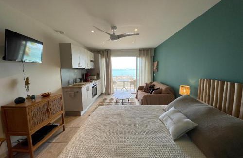 Marigot Apartment | Studio on the beach