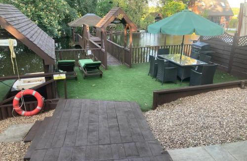Maidwell Other | The Spinney lodge