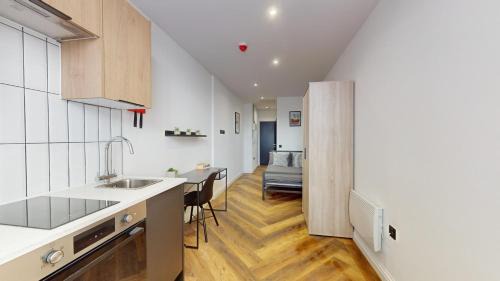Rusholme Apartment | The Thurloe Studios