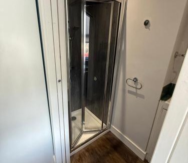 Macclesfield Apartment | Turquoise Garden