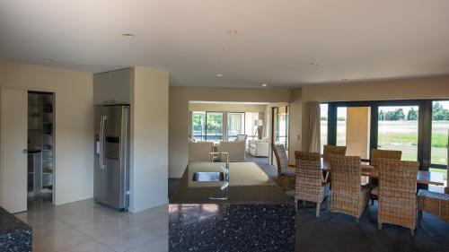 Kirwee Bed & Breakfast | Tuscany Downs Estate