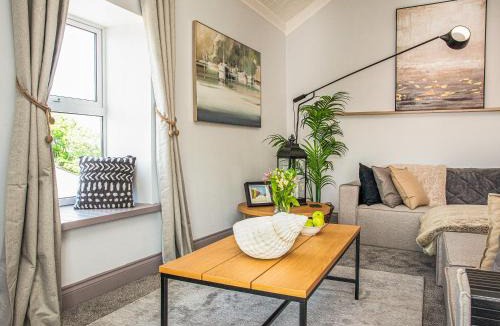 Saint Erth Praze House | Upper Deck