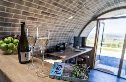 Llanfair Caereinion House | Valley View