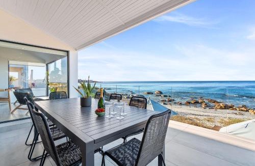 Shelley Point House | Villa View