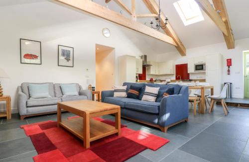 Tresowes House | Wheal Grey