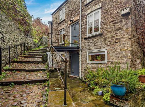 2 Bed in Brecon oc-92729