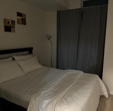 A lovely one bed room with Sunset Views