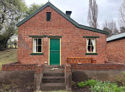 Anna's Cottage