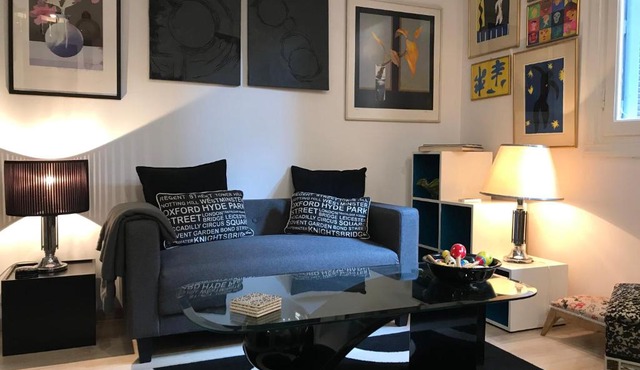 Artistic Designer Flat