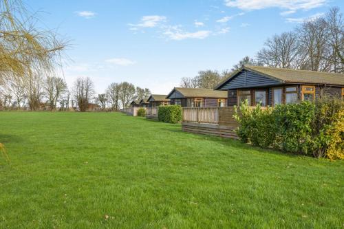 Athelington Lodge -Ash