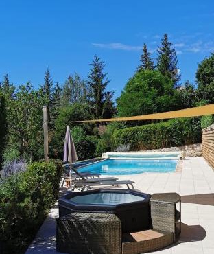 Aux chataigniers alpins