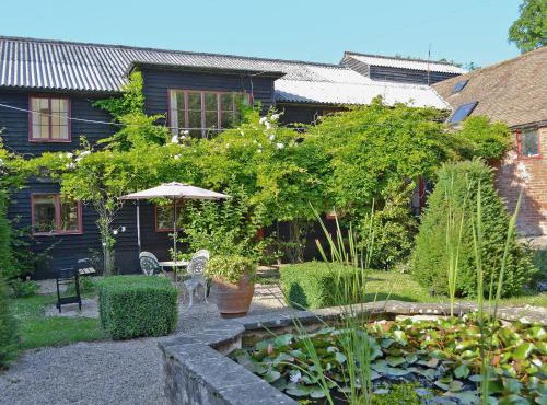 Barn Terrace - 28972